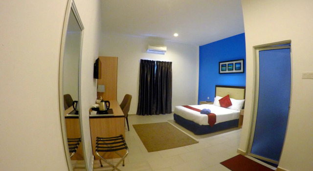 Royal Agate Beach Resort