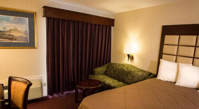 Номер Standard The Wisconsin Hotel & Conference Center