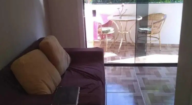 Casa Familiar - Hostel, Забронировать Хостел Ангра-дус-Рейс Costa Verde, рядом с Santa Luzia Wharf