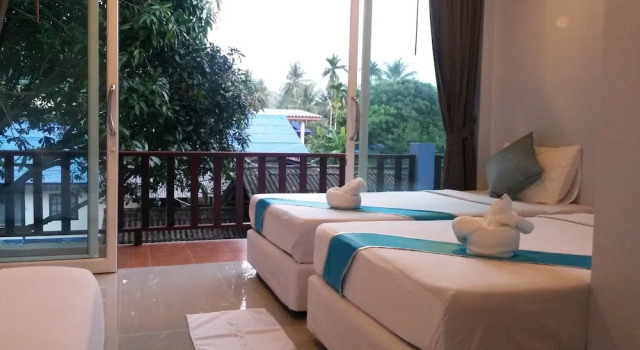 Номер Standard с балконом Rung Phangan Hotel