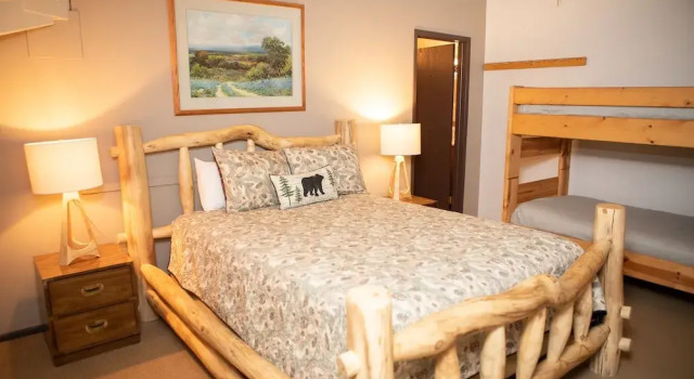 1168 Flying Dutchman 2 Bedroom Condo by RedAwning