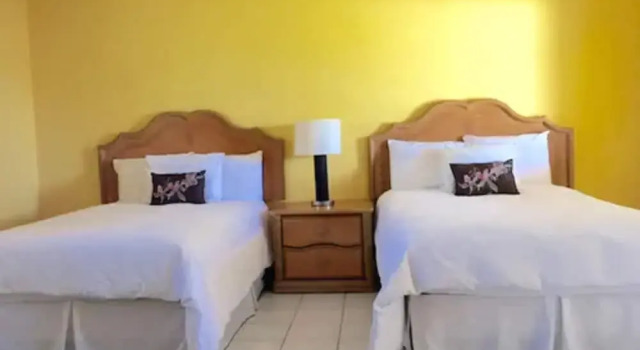 Royal Palm Hotel, Book Hotel Dunmore Town Bahamas