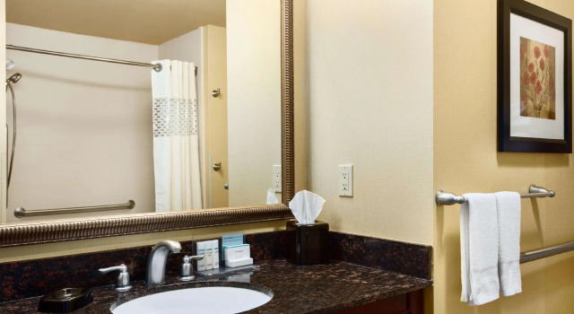 Двухместный номер Standard Hampton Inn & Suites Mission