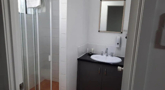 Номер Standard Cleveland Motor Inn