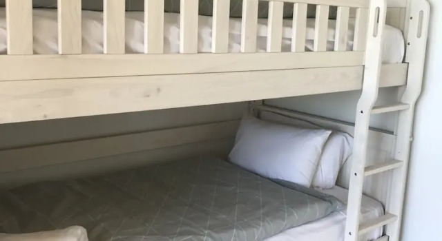 Апартаменты с 3 комнатами с балконом и рядом с пляжем Sanctuary Beach Resort