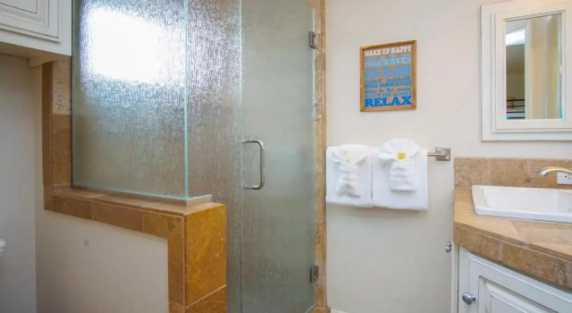 Коттедж 282 Harloe Ave.