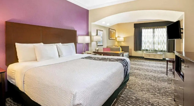 Номер Standard La Quinta by Wyndham Houston - Magnolia
