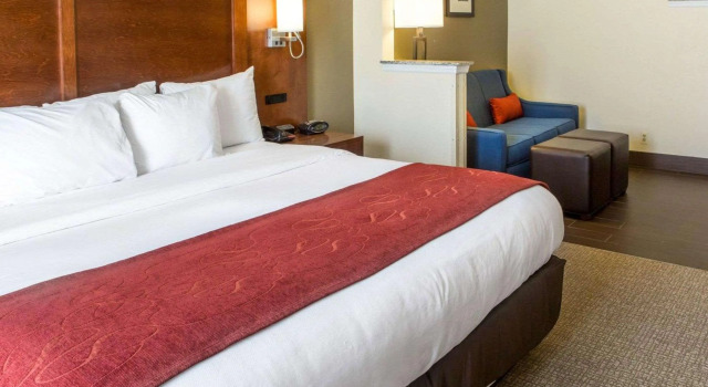 Comfort Suites Newark, Book Hotel Newark North Jersey