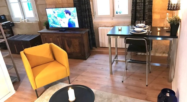 Studio Premium au Centre historique, Забронировать Отель Бордо Жиронда, рядом с Церковь Нотр-Дам