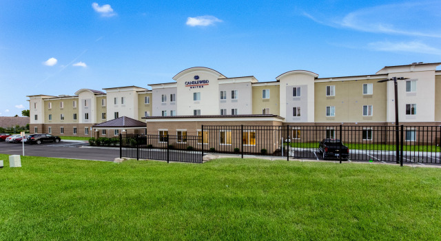Candlewood Suites Brighton by IHG, Book Hotel Brighton Michigan