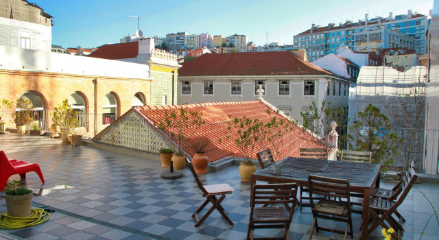 Кровать в общем номере Portugal Ways Culture Guest House