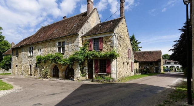 Le Tribunal, Book Hotel Hotels in Burgundy with a Pool, Swimming Pool