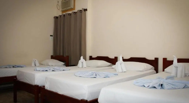 Четырёхместный номер Standard Hotel Santo Graal