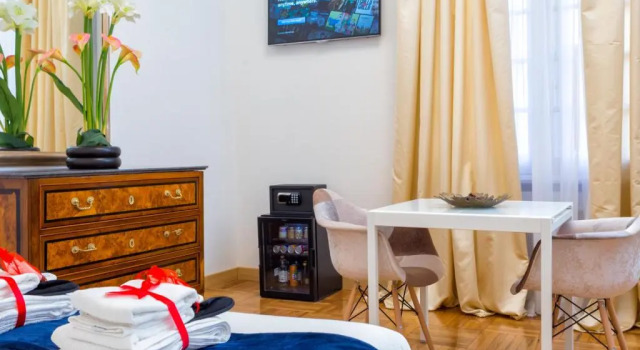 Номер Deluxe Queen Palace Suites