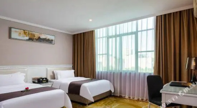 Dus Select Hotel, Rezerwuj Hotel Hotele SPA w Dongguan, SPA