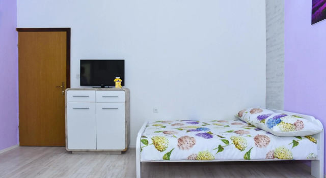 Cozy apartment close to Dubrovnik, Забронировать Апартаменты/квартира Неум Федерация Боснии и Герцеговины