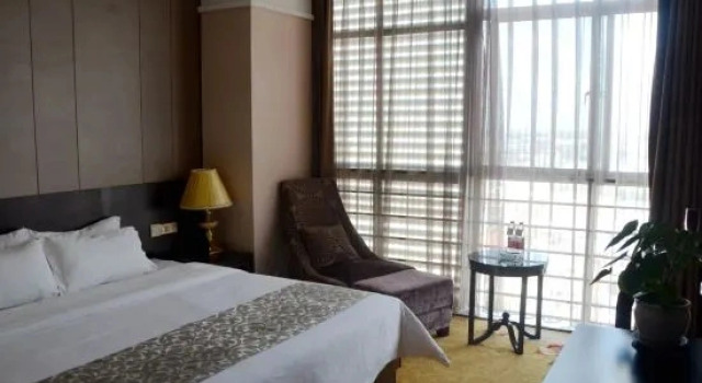 Двухместный люкс Deluxe Sanhe International Hotel
