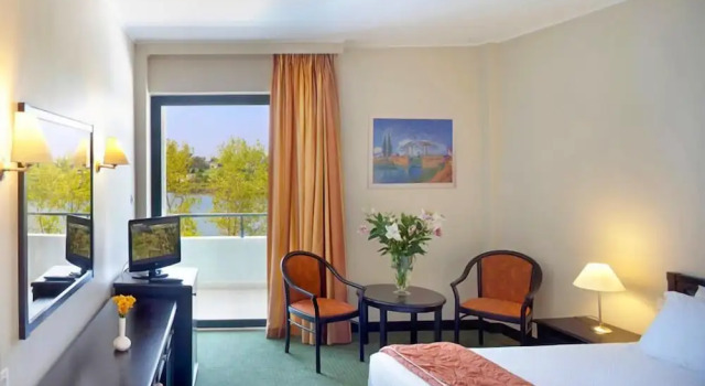Номер Superior Margarona Royal Hotel