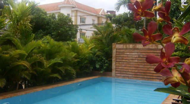 Кровать в общем номере Shining Angkor Apartment Hotel