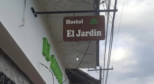 Hostal El Jardin, Забронировать Отель Леон Leon Region