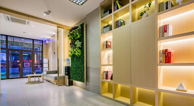 Starway Hotel Yan'An Baotashan Erdao Street, Rezerwuj Hotel Yanan Shaanxi