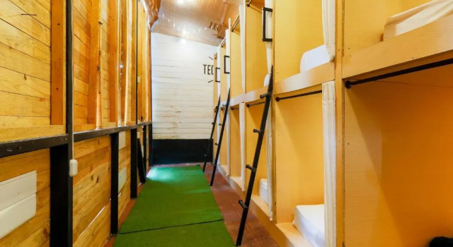Капсула Tequila Sunrise Hostel