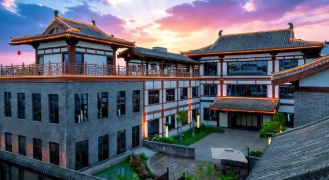 Luoyang Menggong Capital City Cultural Theme Hotel, Забронировать Отель Отели Лоян с парковкой, Парковка