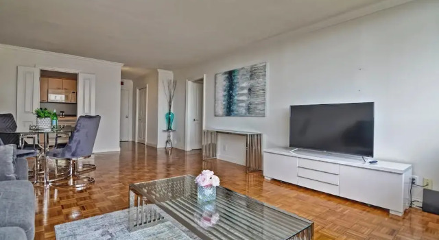 Modern Apartments in Back Bay by Barsala, Забронировать Апартаменты/квартира Апартаменты Бостона, рядом с Huntington Theatre, Апартаменты/квартира