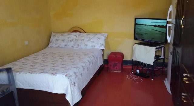 home away from home gust house, Prenota Bed & breakfast Hotel a Lalībela con colazione, Colazione