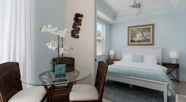 ~the Bonita Paddle 2/2~ Your Home Away From Home In Paradise 2 Bedroom Condo by RedAwning