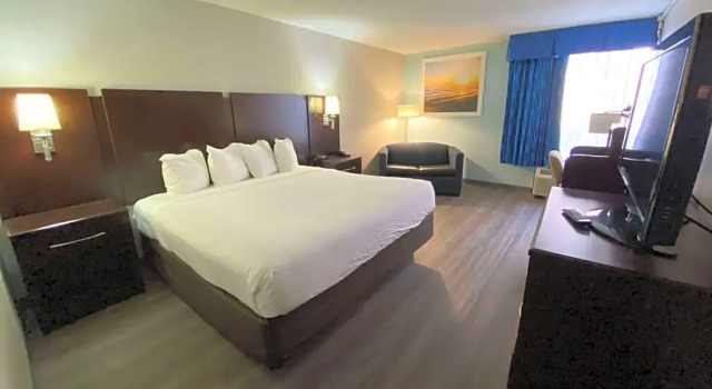 Двухместный люкс c 1 комнатой Days Inn & Suites by Wyndham Havelock