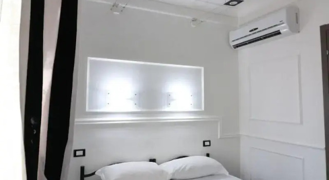 Palace Rome - Hostel