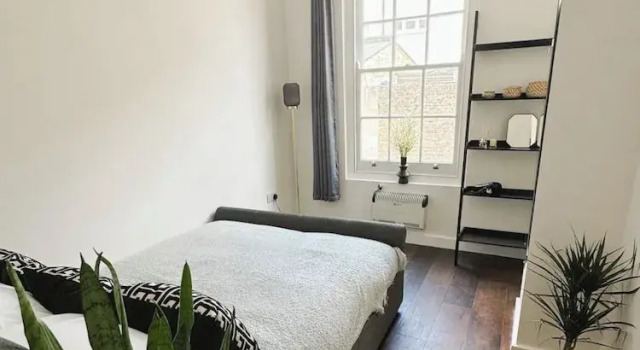 London Stylish 1 Bedroom Apartment With Garden