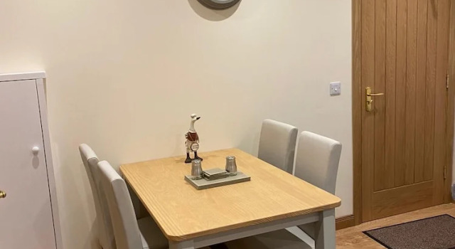 Апартаменты Waverley Inn Apartments