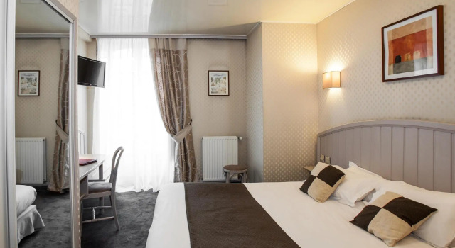 Двухместный номер Comfort Hôtel Marguerite