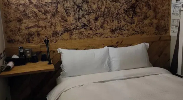 Номер Economy The Rooms Inn