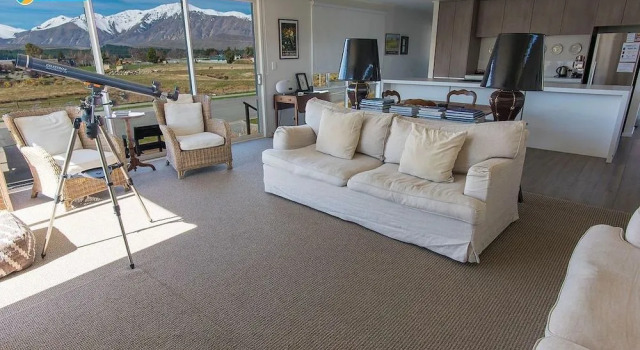Quiraing Lake View Lodge