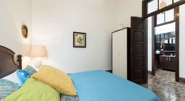 Casa con Terraza- Beach Las Canteras, Забронировать Отель Отели Лас-Пальмас-де-Гран-Канария с парковкой, рядом с Музей науки и техники, Парковка