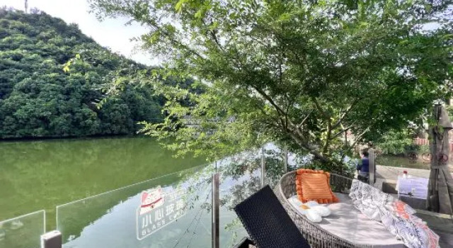 Hangzhou Restland Moutain&Sunset-View Lakeside Como Villa, Rezerwuj Willa Hotele w Hangzhou z basenem, Basen