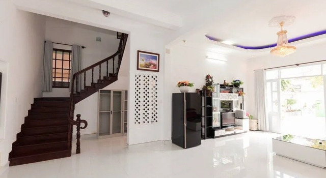 Tran Duy City Villa 2, Забронировать Вилла Отели Вунгтау с парковкой, рядом с Статуя Иисуса Христа, Парковка