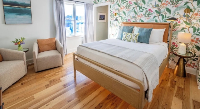 Номер Classic Breakwater Inn