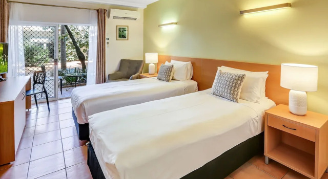 Двухместный номер Standard с балконом Coral Tree Inn