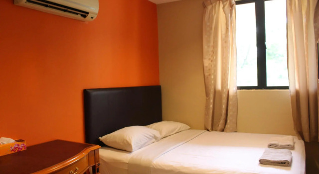 New Three Three Hotel Cheras, Забронировать Отель Черас Селангор