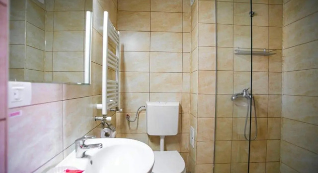 Casa Roma, Book Hotel Cheap Hotels in Mamaia-Sat
