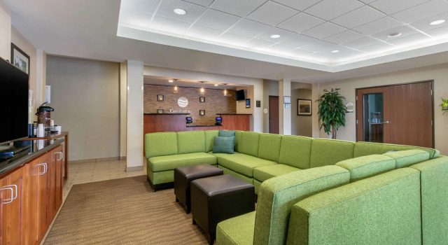 Comfort Inn & Suites Marion I-57, Rezerwuj Hotel Hotele SPA w Illinois, SPA
