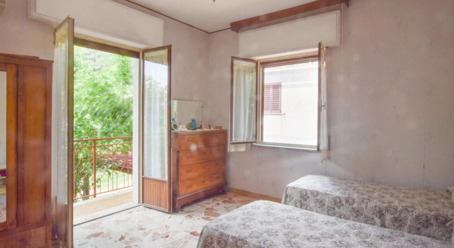 Nice Home in Ciminà With 4 Bedrooms and Wifi, Varaa Hotelli  