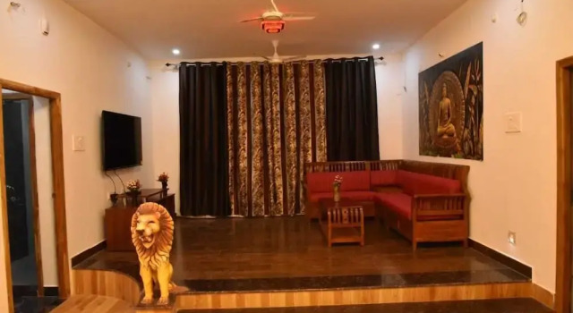 Ramchitras Home Stay