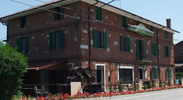 La Colombara - Trattoria e Camere, Prenota Hotel Livorno Ferraris Piemonte