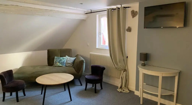 Полулюкс Deluxe Hotel SPA Au Cheval Blanc