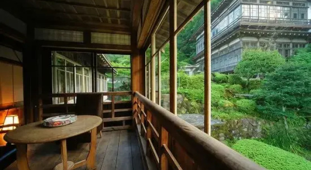 Yumoto Fubokaku, Book Hotel Zao 